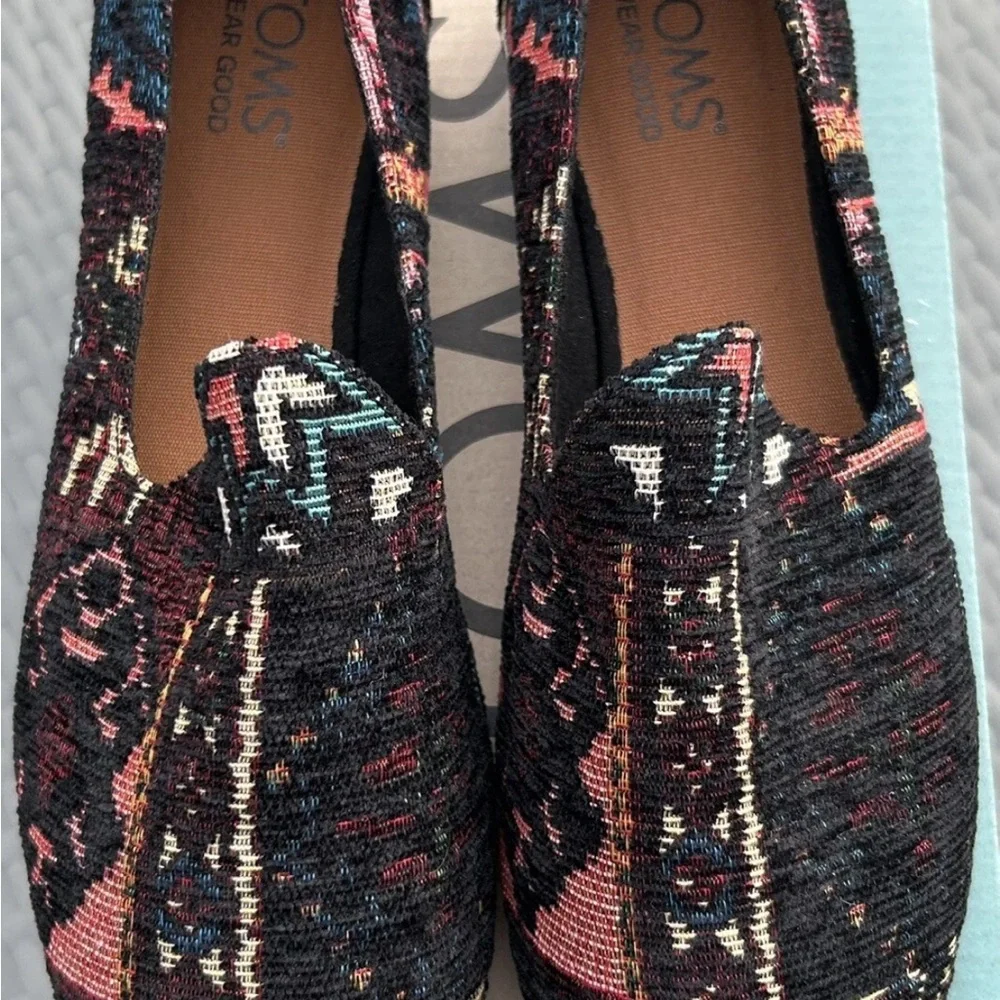TOMS Darcy Women's Multicolor Patterned Loafers